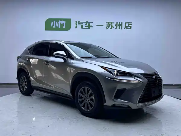 Lexus NX 2021