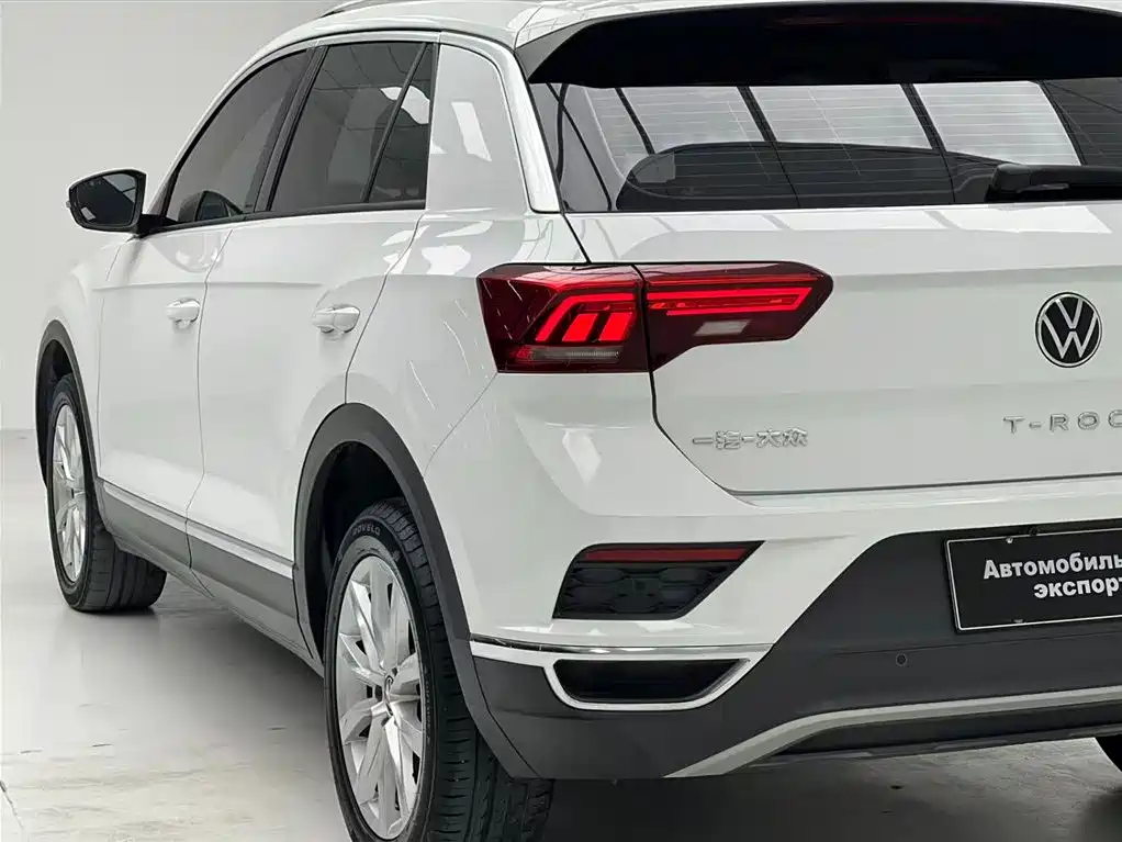 Volkswagen T-Roc 2022 — фото 16