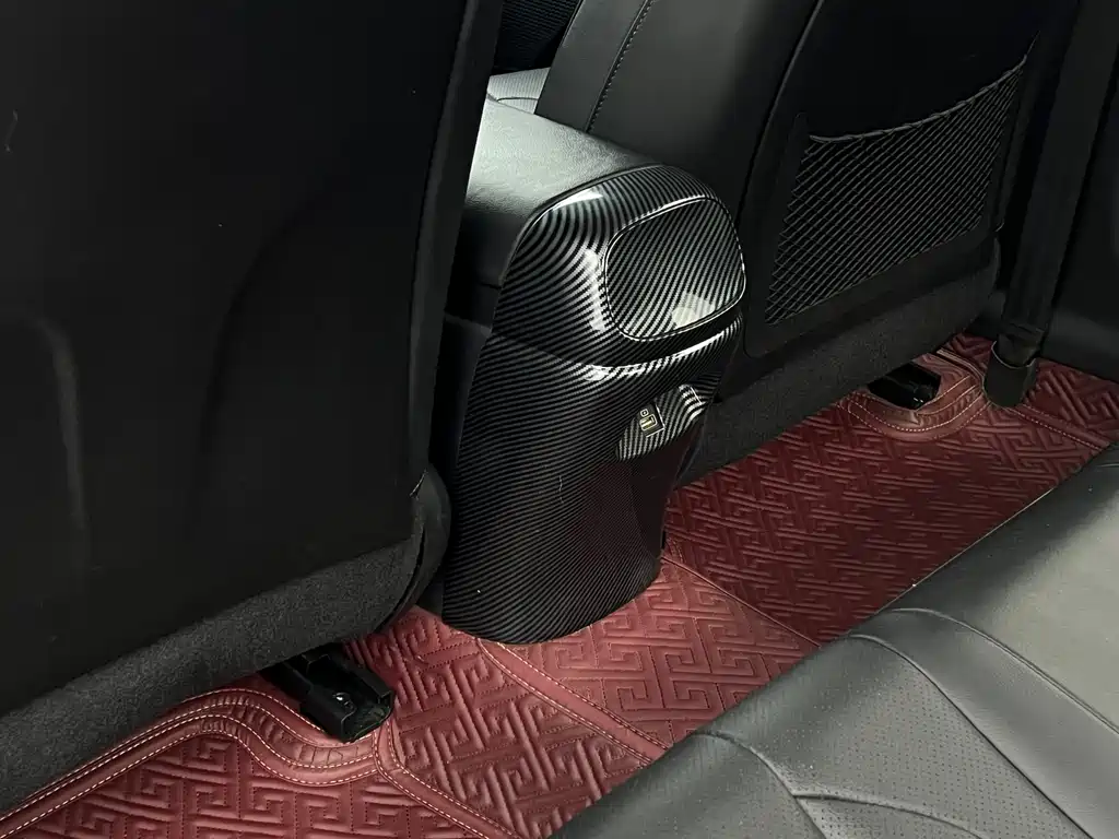 Hyundai Elantra 2022 — фото 15