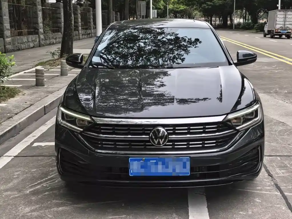 Volkswagen Sagitar 2024