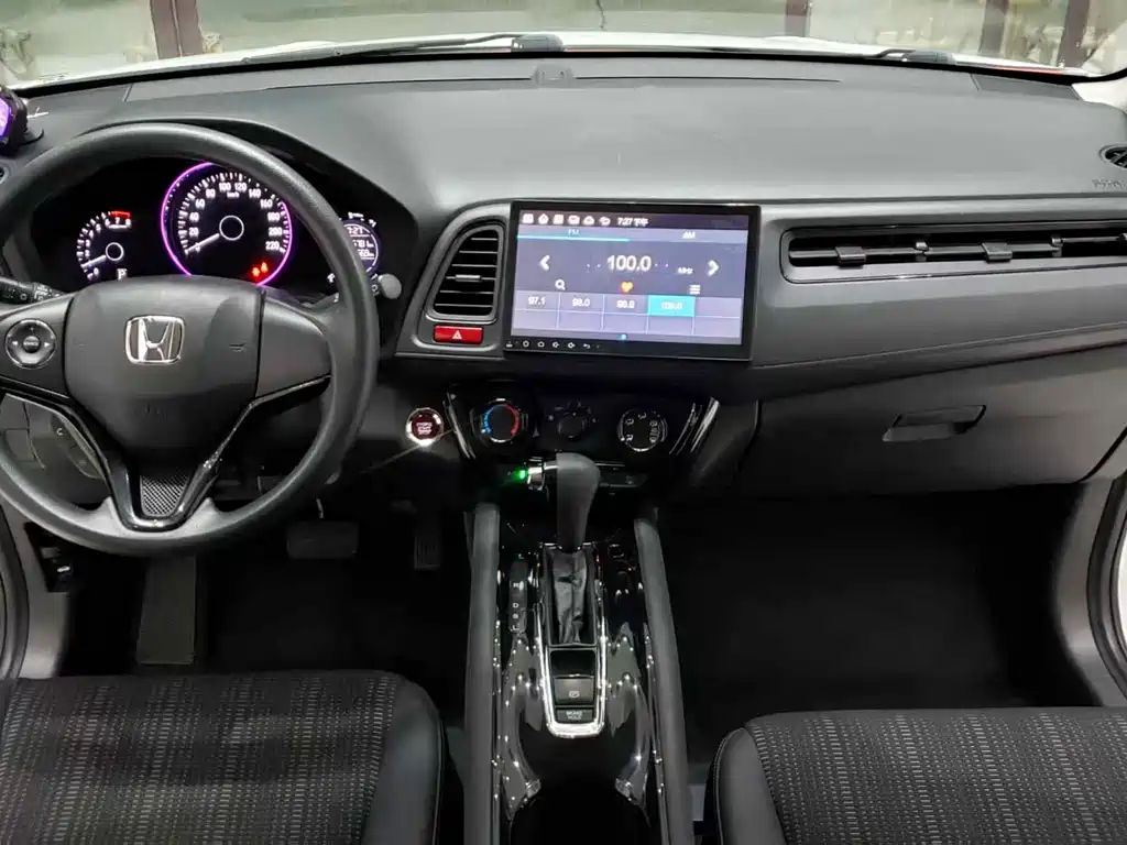 Honda Vezel 2017 — фото 14