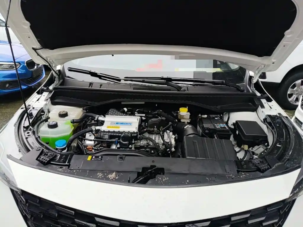 GAC Motor Trumpchi GS3 2025 — фото 20