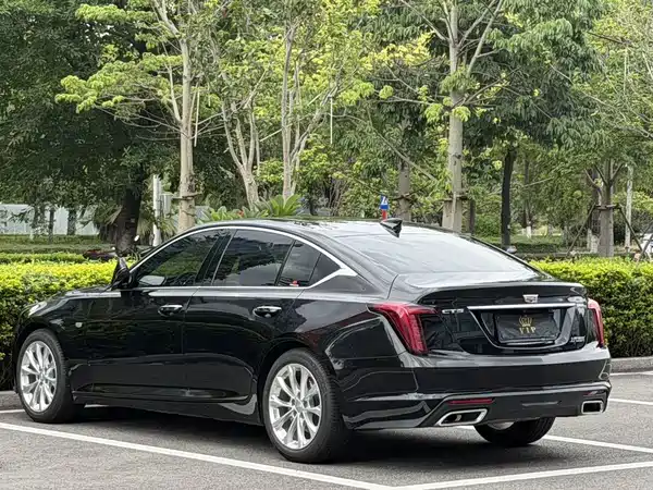 Cadillac CT5 2023