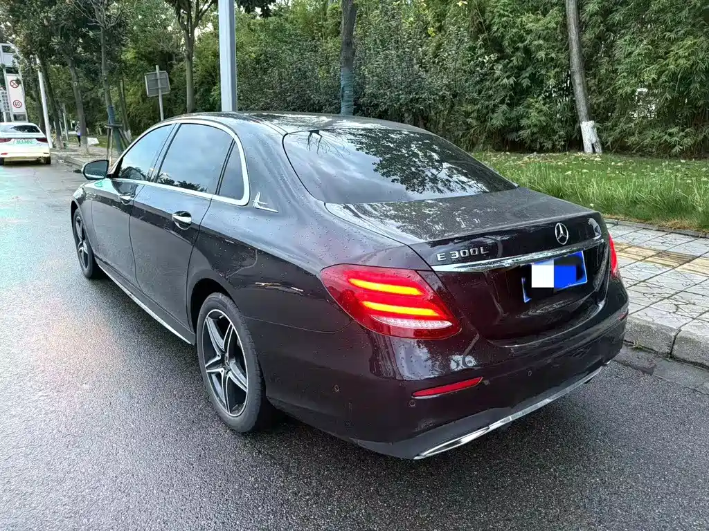 Mercedes-Benz E-Class 2020