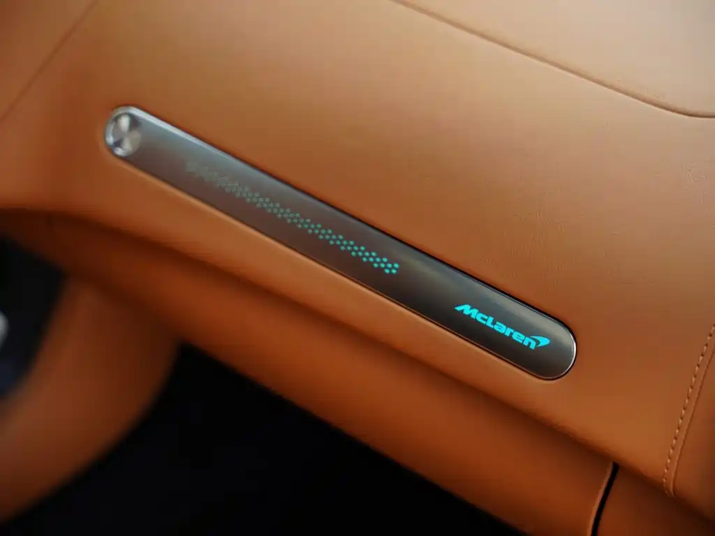 McLaren GT 2023 — фото 43