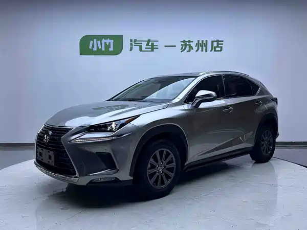 Lexus NX 2021