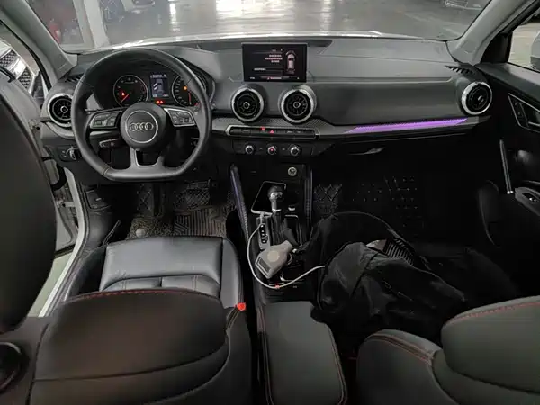 Audi Q2L 2022