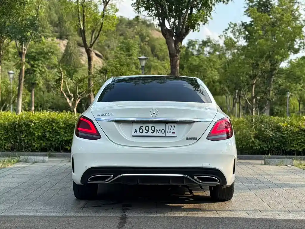 Mercedes-Benz C-Class 2021