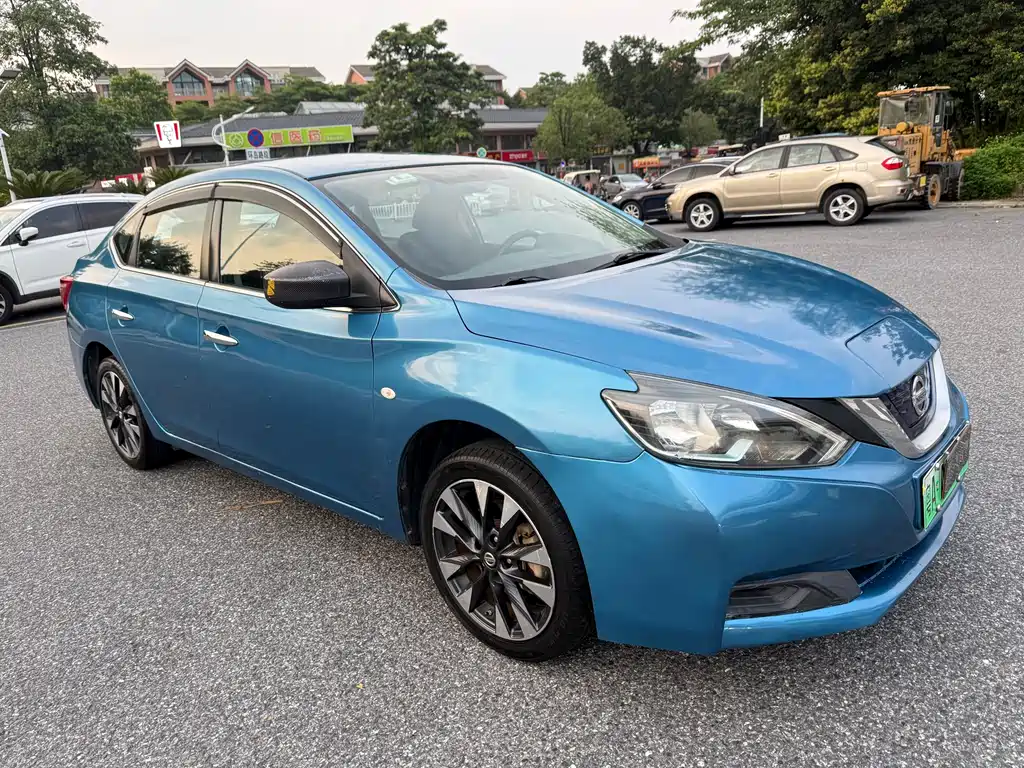 Nissan Sylphy EV 2018 — фото 3