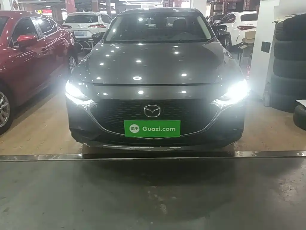 Mazda 3 Angkesela 2020