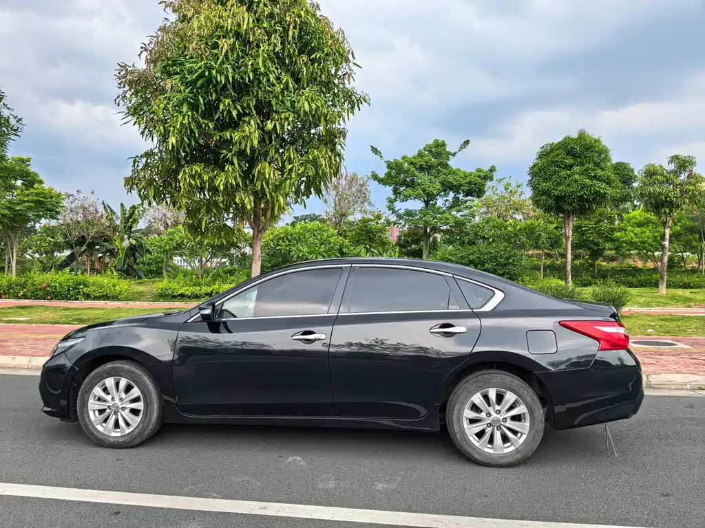 Nissan Teana 2018 — фото 4