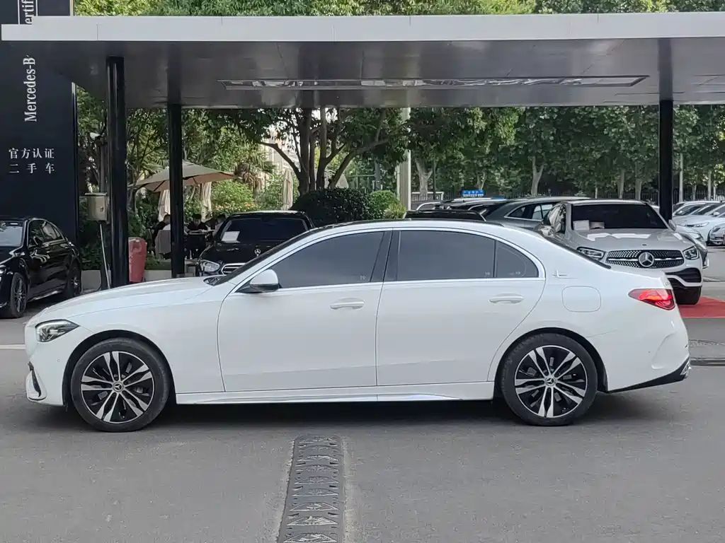 Mercedes-Benz C-Class New Energy 2024 — фото 5