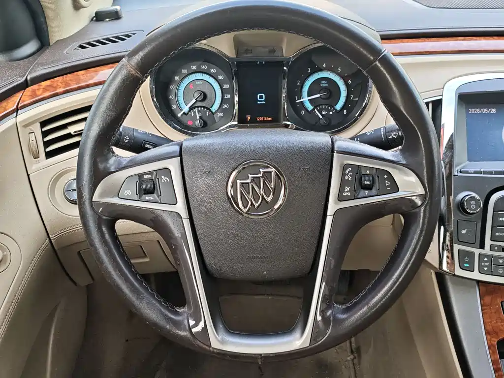 Buick LaCrosse 2013 — фото 8