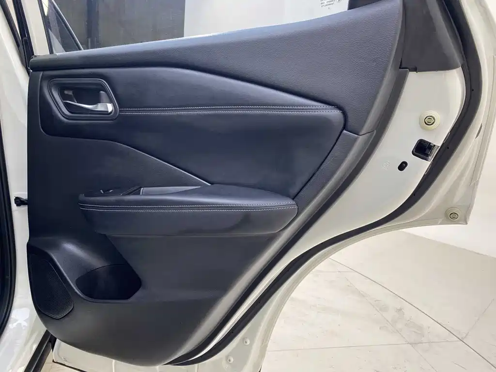 Nissan Qashqai 2023 — фото 20
