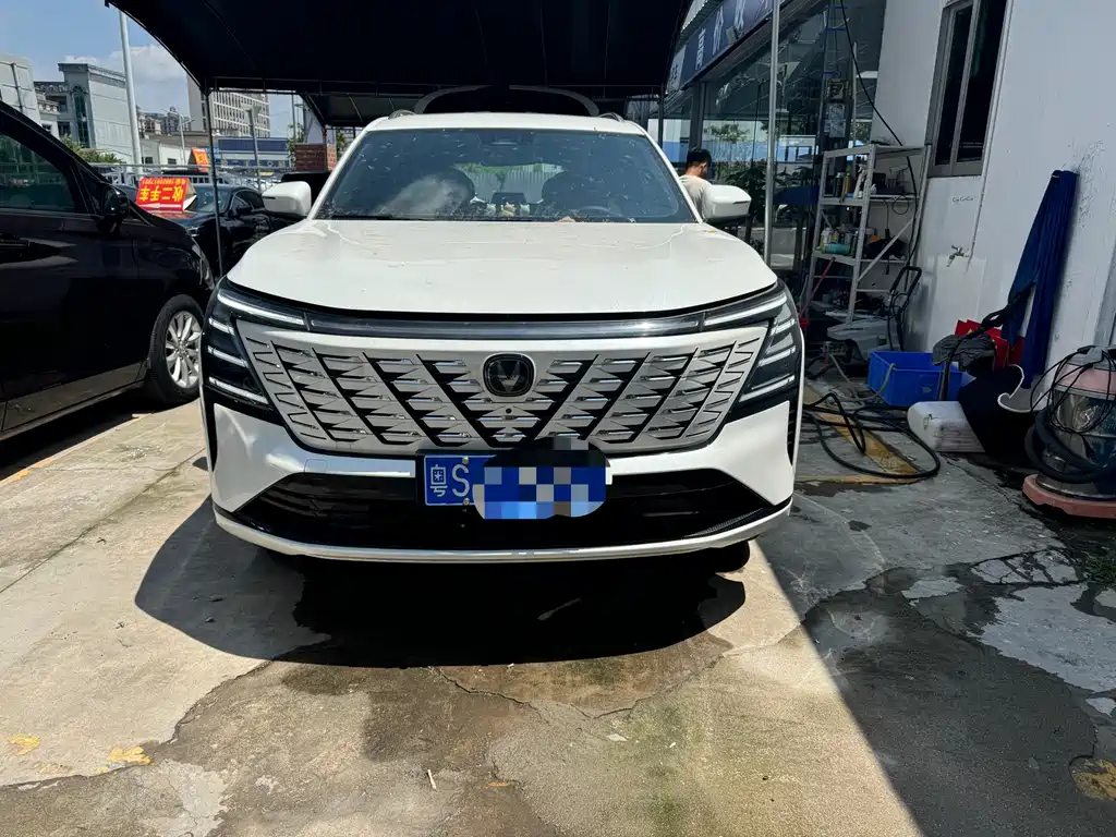 Changan CS75 PLUS 2025 — фото 2