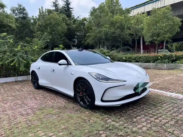 IM Motors L6 2024