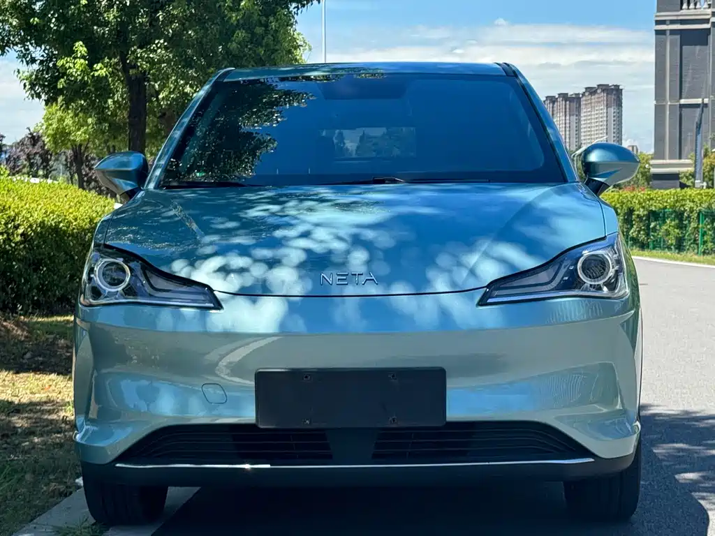 Neta V 2023