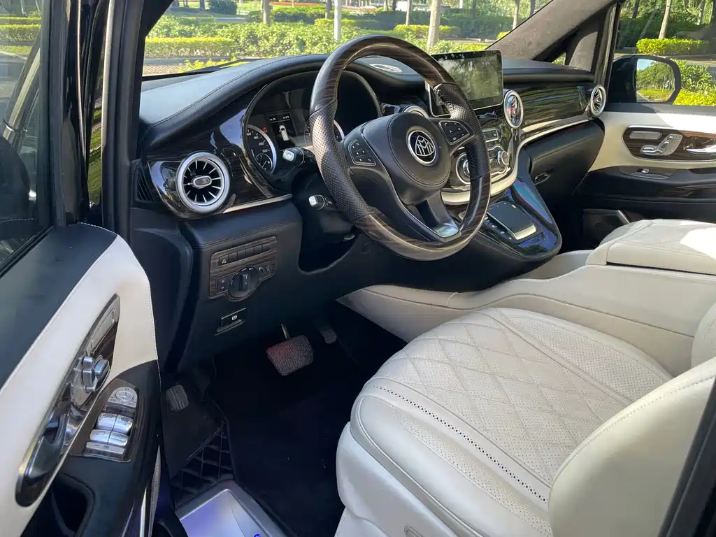 Mercedes-Benz Vito 2021 — фото 15