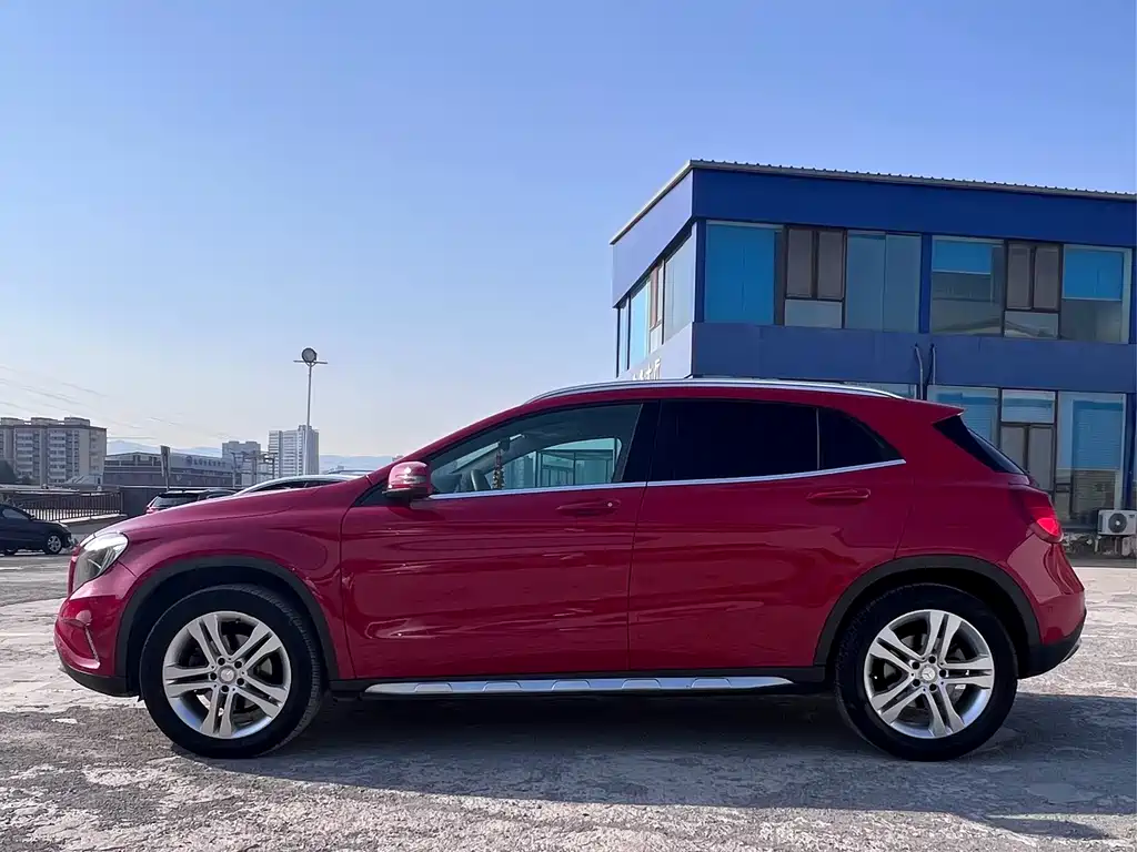 Mercedes-Benz GLA 2016 — фото 7
