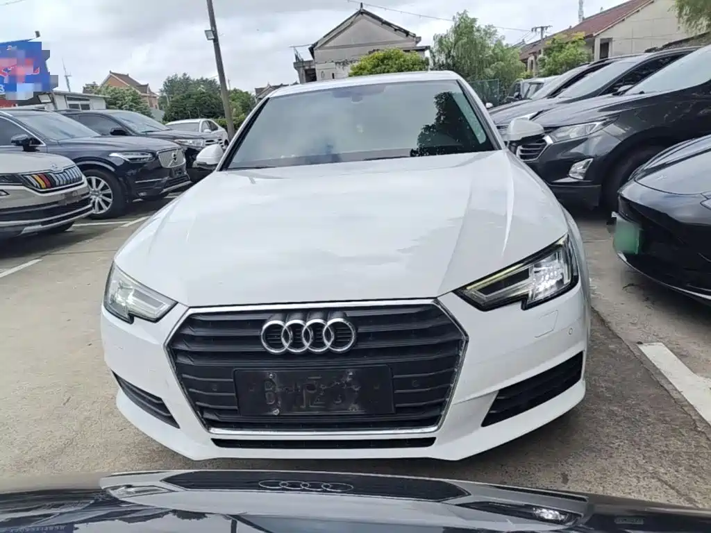 Audi A4L 2017