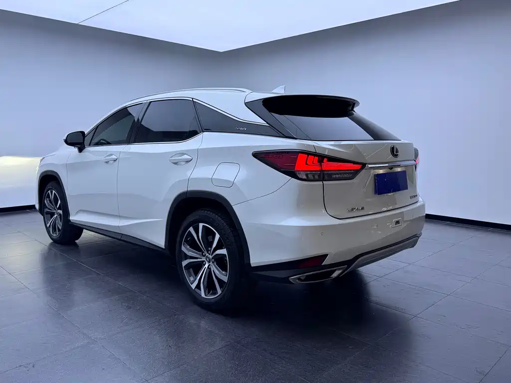Lexus RX 2022 — фото 3