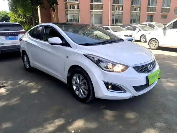 Hyundai Elantra Langdong 2016