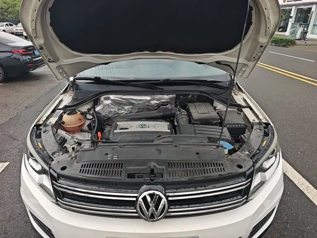 Volkswagen Tiguan 2014 — фото 20