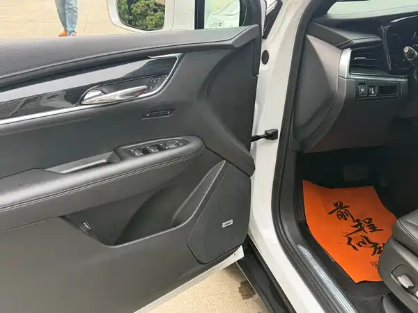 Cadillac XT5 2021