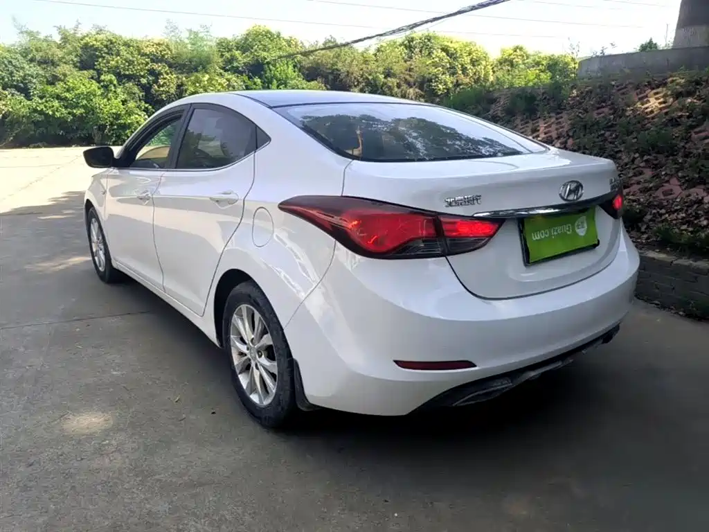 Hyundai Elantra Langdong 2016 — фото 5