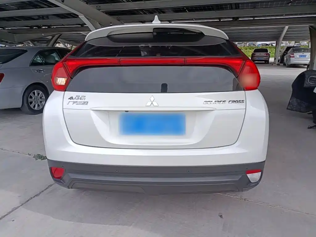 Mitsubishi Eclipse Cross 2019 — фото 6