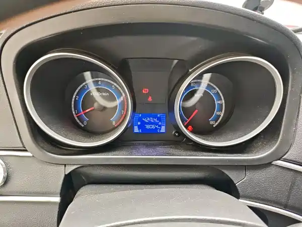 Changan Ruixing M70 2018