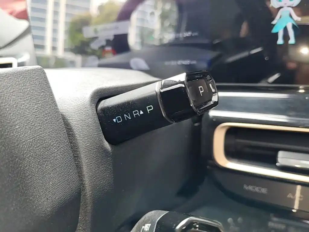 Baojun KiWi EV 2023 — фото 14