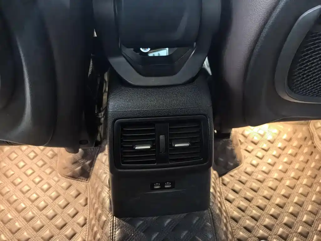 BMW X2 2020 — фото 15