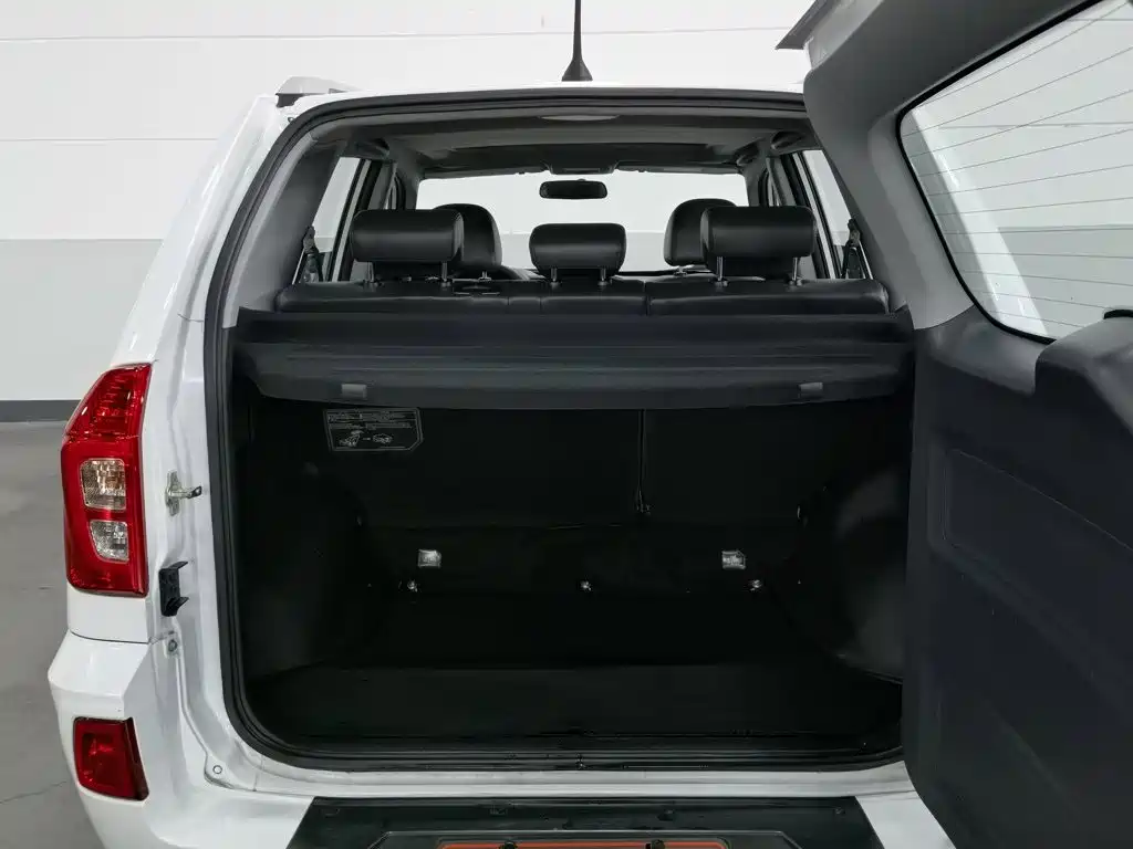 Chery Tiggo 3 2018 — фото 16