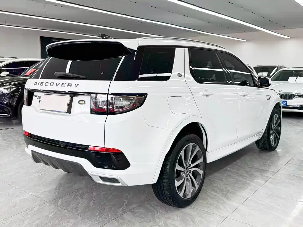 Land Rover Discovery Sport 2021 — фото 6