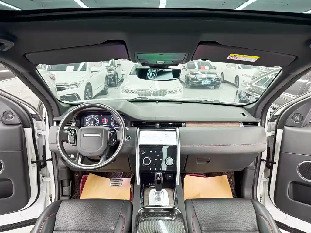 Land Rover Discovery Sport 2021 — фото 9