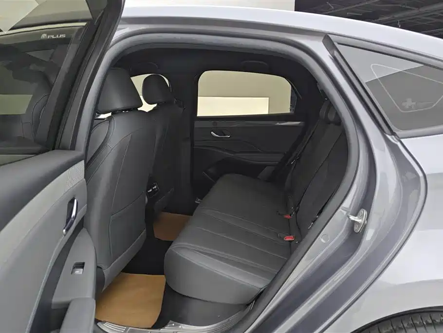 BYD Qin PLUS 2025 — фото 11
