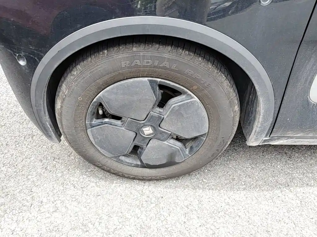 Baojun KiWi EV 2023 — фото 23