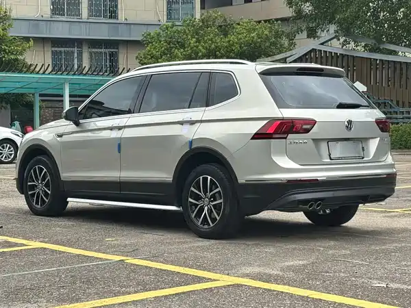 Volkswagen Tiguan L 2018