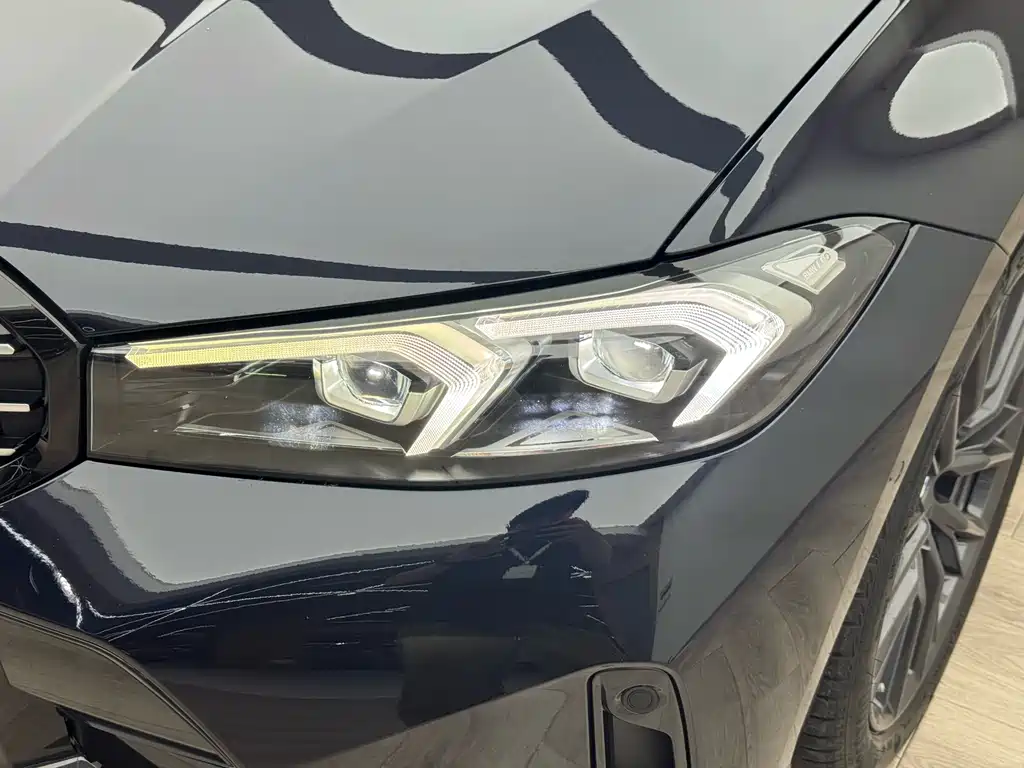 BMW 3 Series 2024
