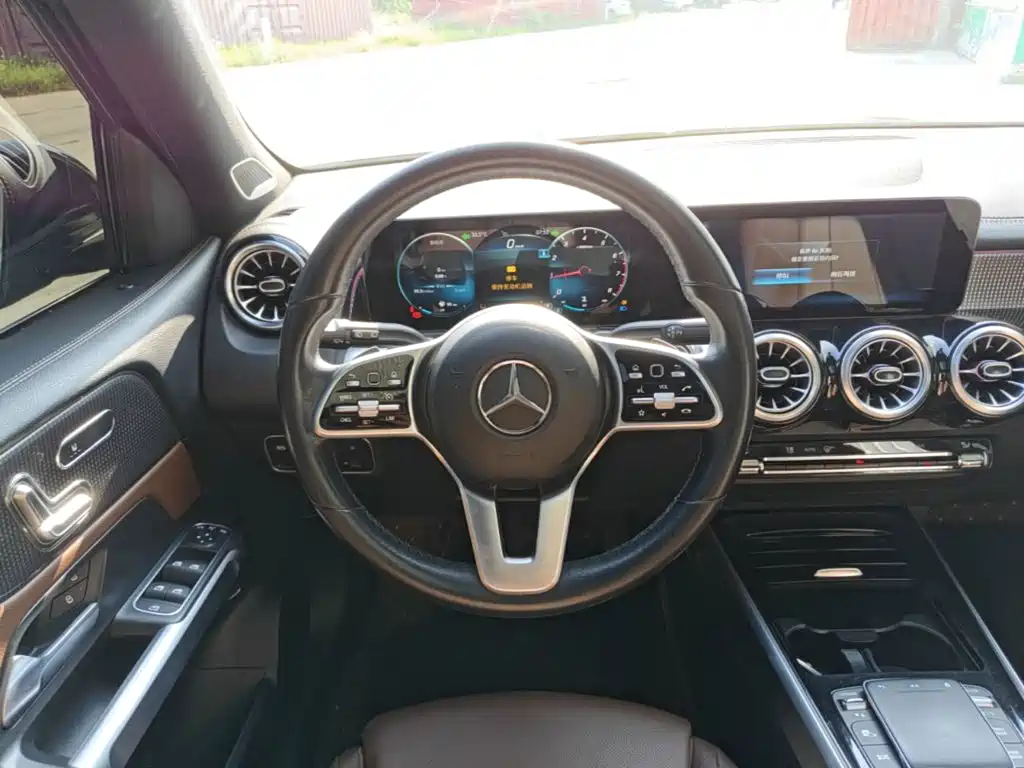 Mercedes-Benz GLB 2021 — фото 11