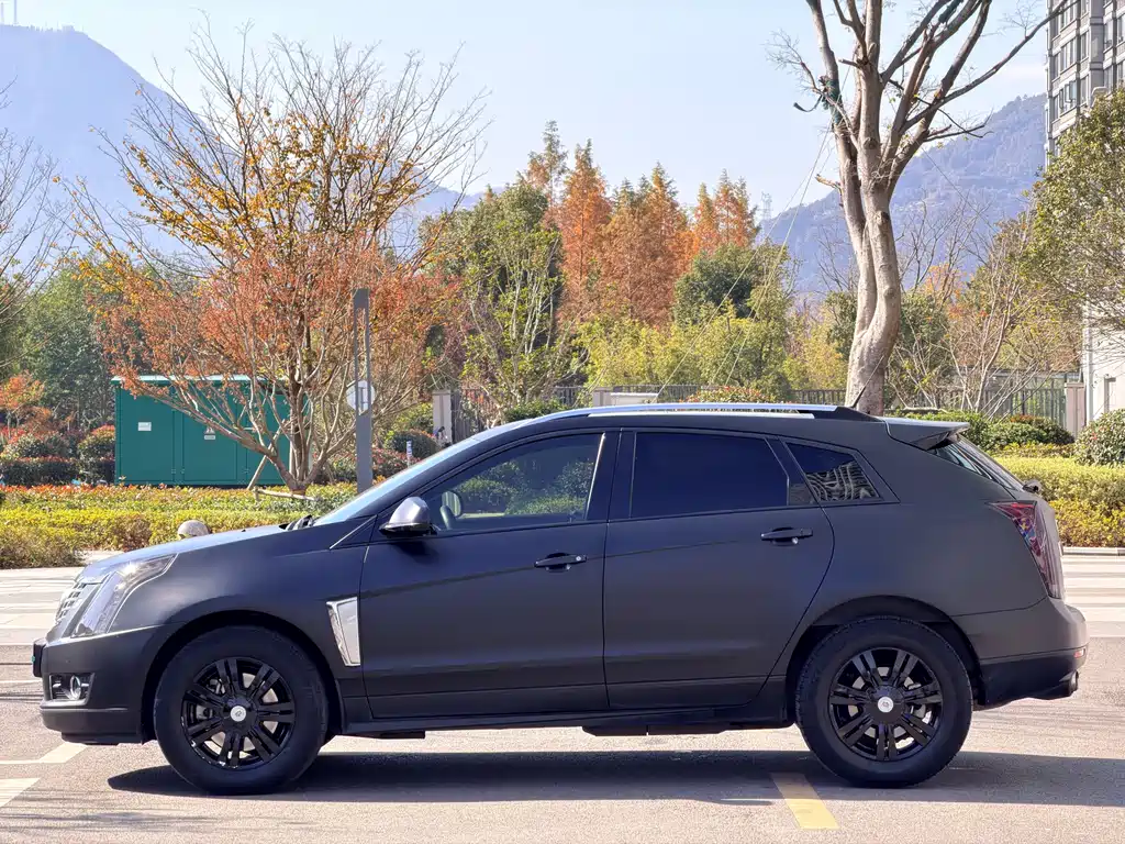 Cadillac SRX 2016 — фото 20
