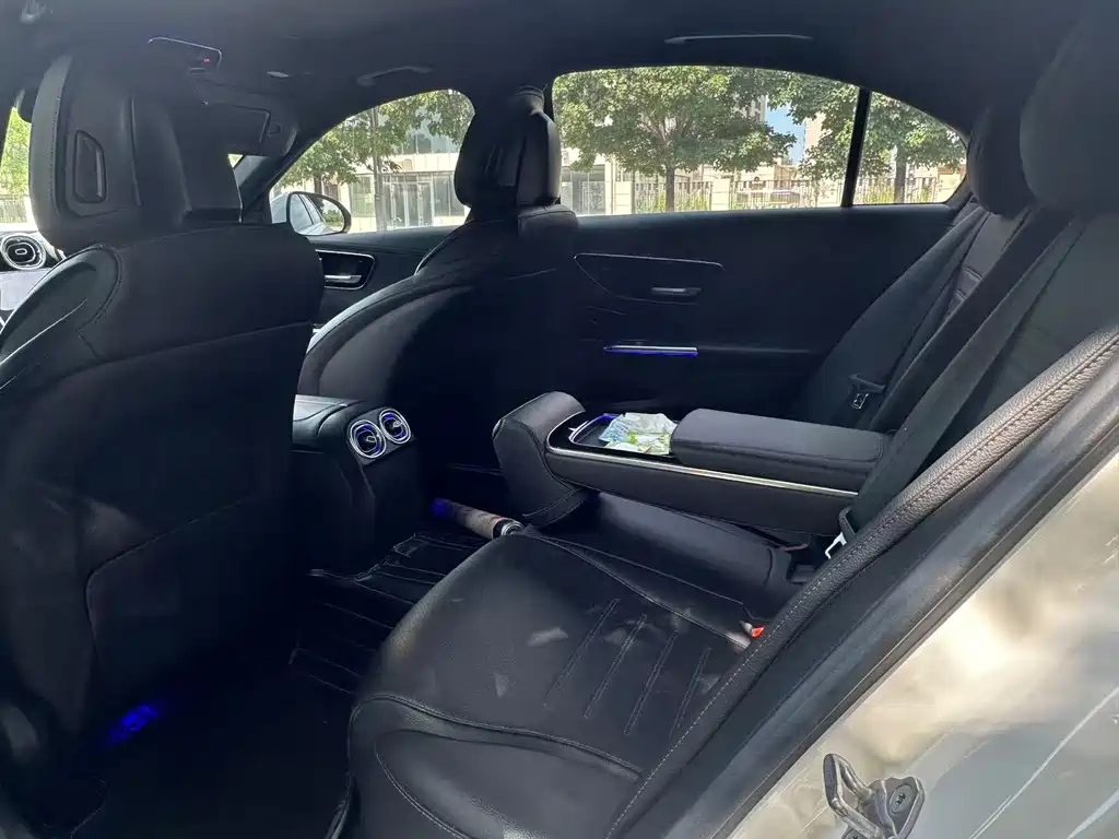 Mercedes-Benz C-Class 2022