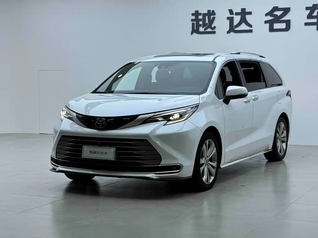 Toyota Sienna 2023