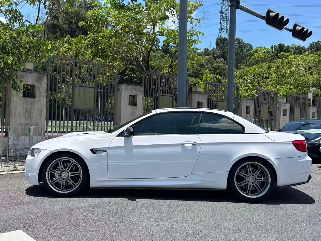 BMW M3 2012