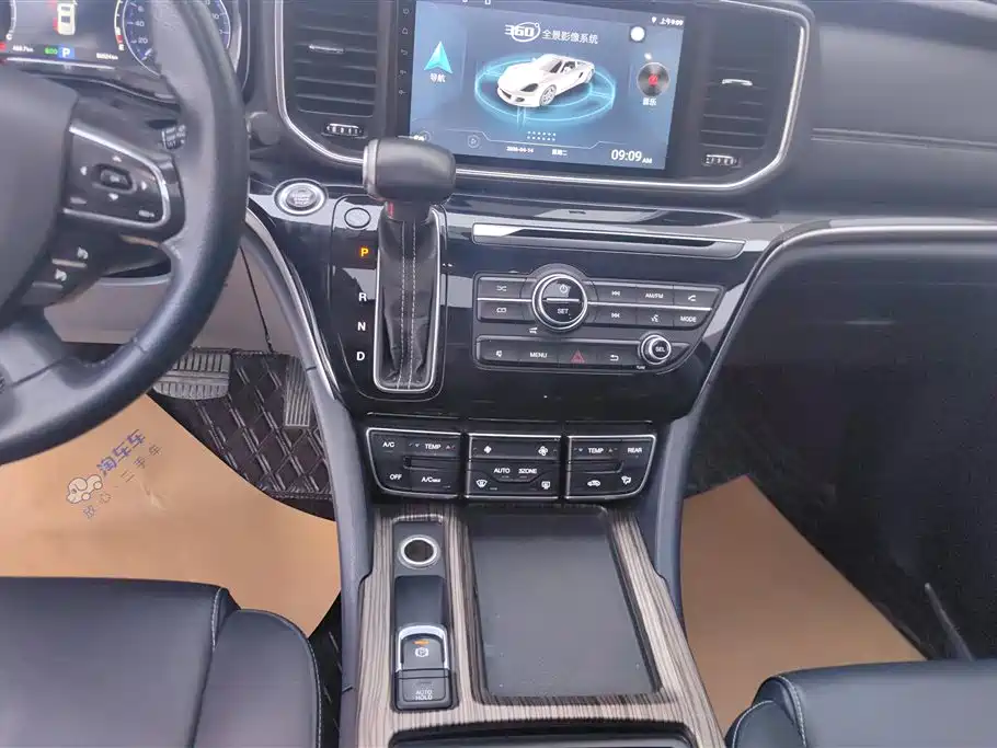 GAC Motor Trumpchi M8 2020 — фото 16