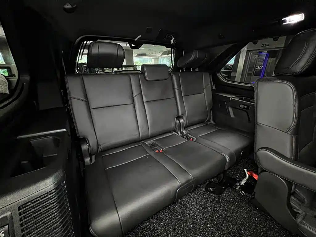 Toyota Sequoia 2024 — фото 16
