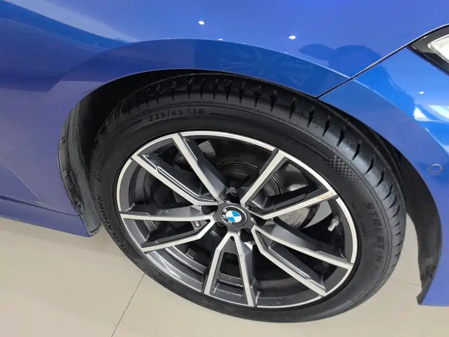 BMW 3 Series 2020