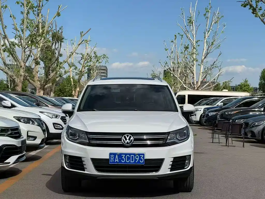 Volkswagen Tiguan 2015 — фото 7