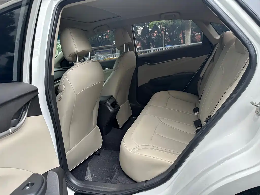 Buick Excelle 2020 — фото 12